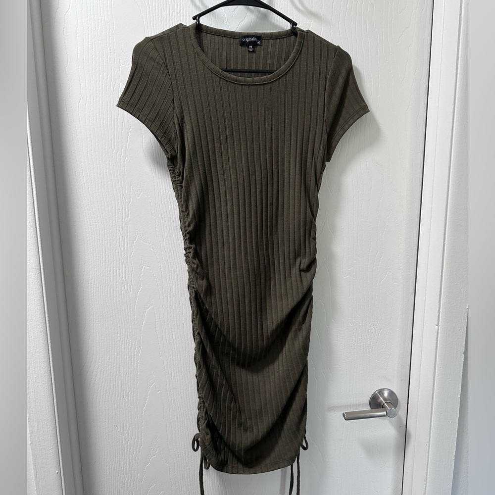 Elegant Olive Ruched Midi Dress